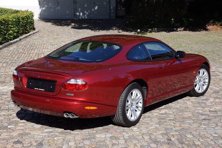 Jaguar XKR Coupé 4.2 S/C Jaguar Jaguar XKR Coupé 4.2 S/C