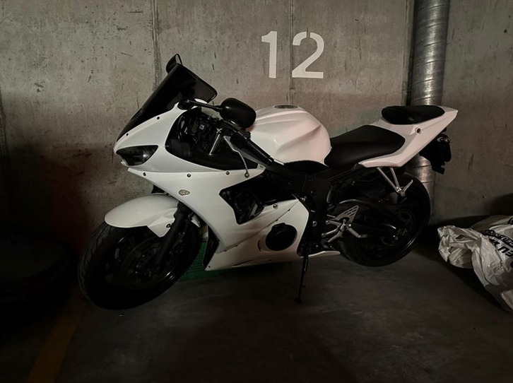 Yamaha YZF-R6 RJ0