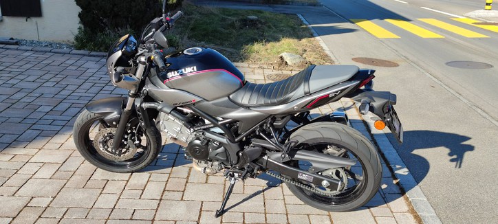 Suzuki SV 650 X L8-M0 Suzuki Suzuki SV 650 X L8-M0