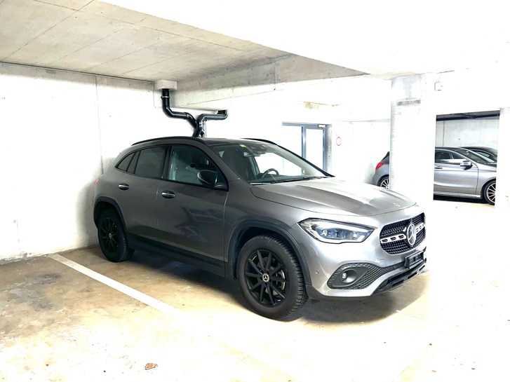 Mercedes-Benz GLA-Klasse H247 GLA 220 d AMG Line 4m Mercedes-Benz Mercedes-Benz GLA-Klasse H247 GLA 220 d AMG Line 4m