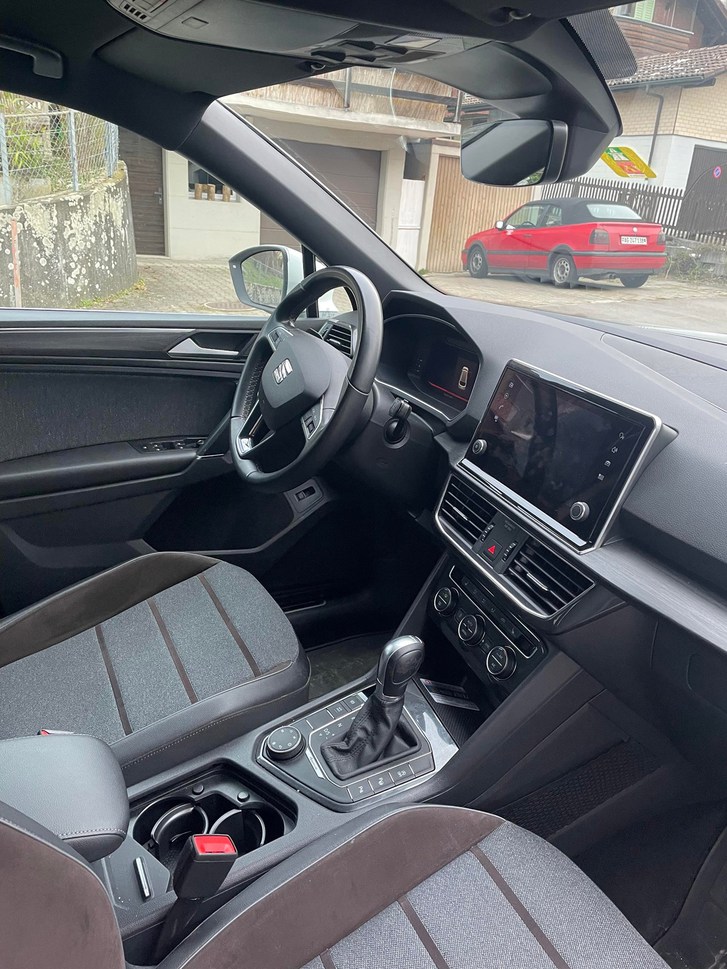 SEAT Tarraco 2.0 TDI Xcellence 4Drive DSG SEAT SEAT Tarraco 2.0 TDI Xcellence 4Drive DSG