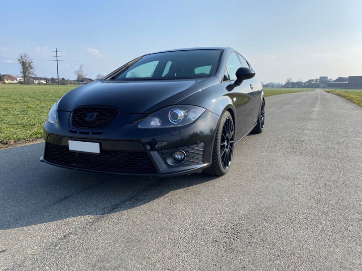 SEAT Leon 2.0 TSI Cupra R SEAT SEAT Leon 2.0 TSI Cupra R