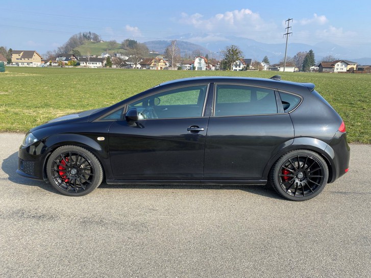SEAT Leon 2.0 TSI Cupra R SEAT SEAT Leon 2.0 TSI Cupra R