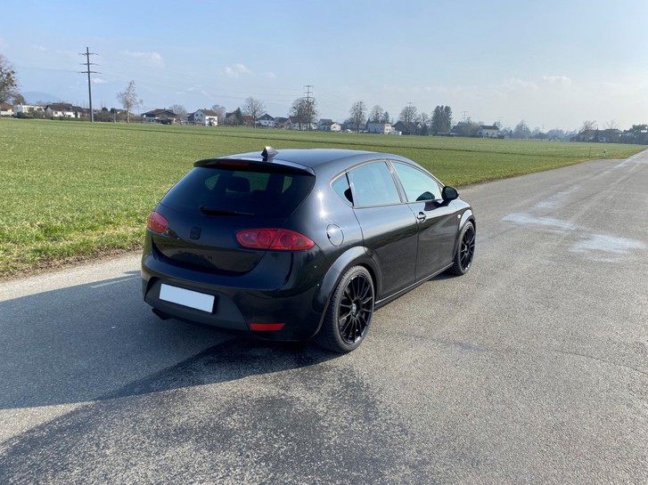 SEAT Leon 2.0 TSI Cupra R SEAT SEAT Leon 2.0 TSI Cupra R