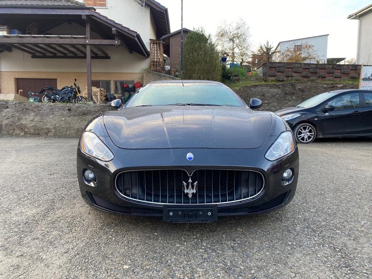 Maserati Gran Turismo 4.2 V8
