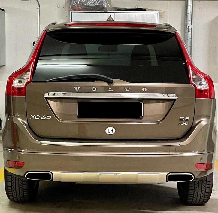 Volvo XC60 2.4 D5 Summum AWD Volvo Volvo XC60 2.4 D5 Summum AWD