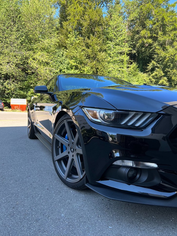 Ford Mustang Convertible 5.0 V8 GT Ford Ford Mustang Convertible 5.0 V8 GT
