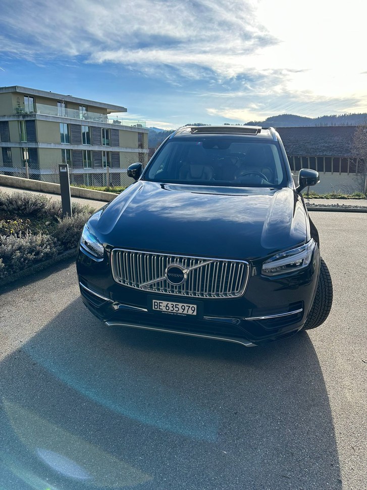Volvo XC90 2.0 T8 TE R-Design 7P. AWD Volvo Volvo XC90 2.0 T8 TE R-Design 7P. AWD