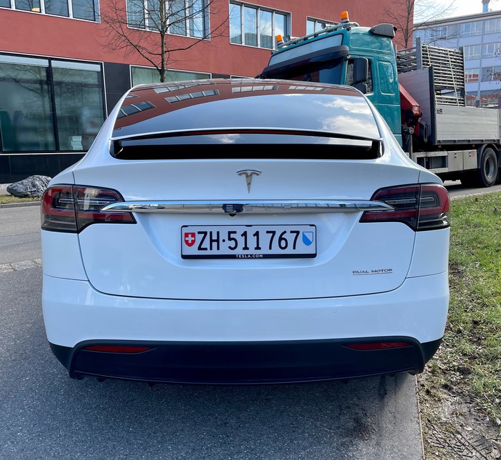Tesla Model X Ludicrous Performance
