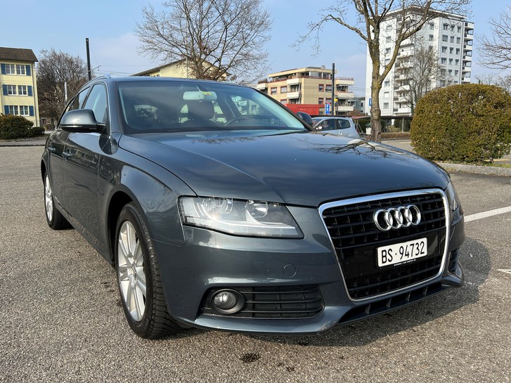 Audi A4 Avant 3.2 V6 quattro Audi Audi A4 Avant 3.2 V6 quattro