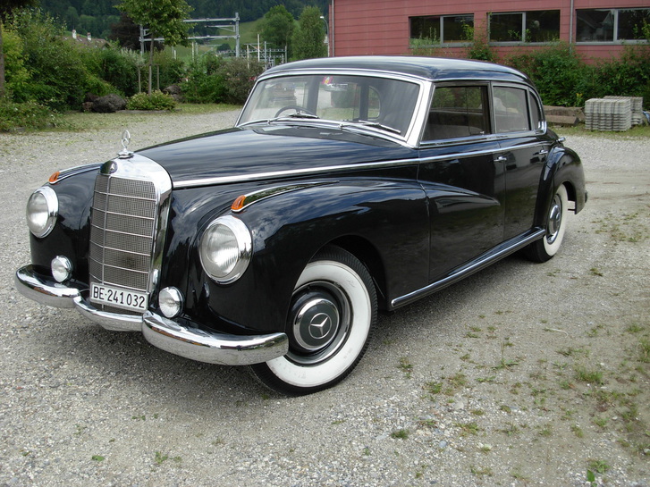 Mercedes-Benz 300 Adenauer Mercedes-Benz Mercedes-Benz 300 Adenauer