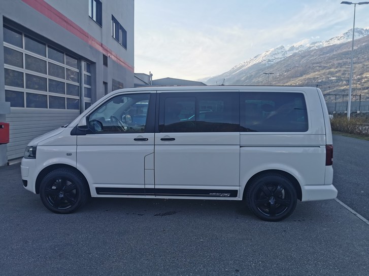 VW T5 Multivan 2.0 Bi-TDI CR CL Edition 25 4Mot. DSG (Bus) VW VW T5 Multivan 2.0 Bi-TDI CR CL Edition 25 4Mot. DSG (Bus)