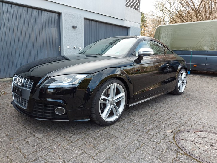 Audi TTS Coupé 2.0 TFSI quattro Audi Audi TTS Coupé 2.0 TFSI quattro