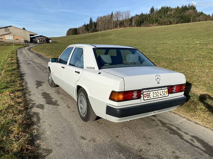 Mercedes-Benz W201 190 E 2.3 Mercedes-Benz Mercedes-Benz W201 190 E 2.3