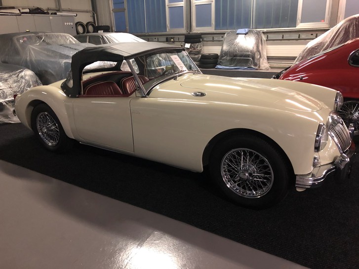 MG MGA (Cabriolet) MG MG MGA (Cabriolet)