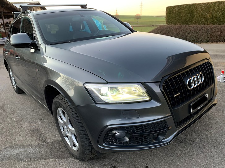 Audi Q5 2.0 TFSI quattro T-Tronic Audi Audi Q5 2.0 TFSI quattro T-Tronic