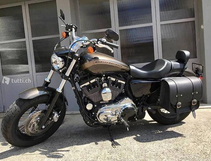 HARLEY-DAVIDSON XL 1200 Custom HARLEY-DAVIDSON HARLEY-DAVIDSON XL 1200 Custom