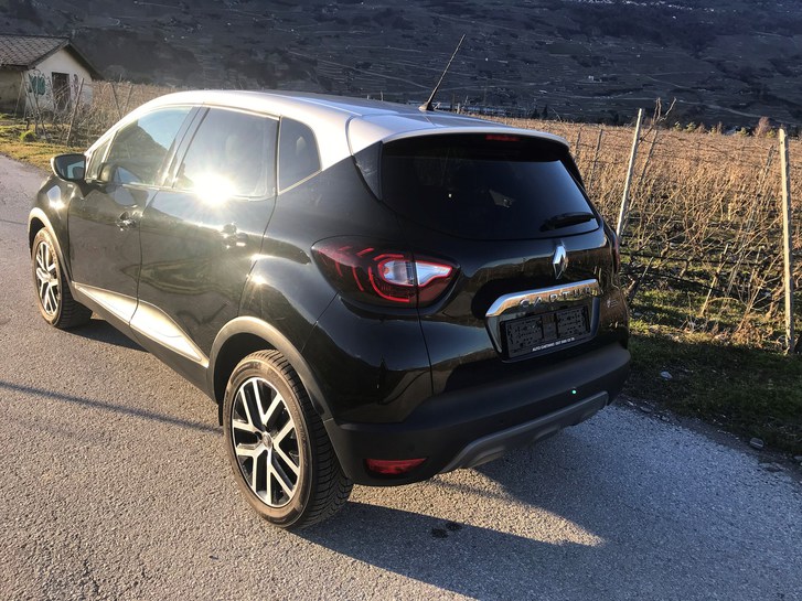Renault Captur 1.3 TCe Initiale EDC S/S Renault Renault Captur 1.3 TCe Initiale EDC S/S
