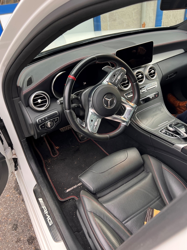 Mercedes-Benz C-Klasse S205 Kombi C 43 AMG 4matic Mercedes-Benz Mercedes-Benz C-Klasse S205 Kombi C 43 AMG 4matic