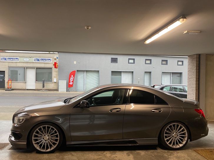 Mercedes-Benz CLA-Klasse C117 CLA 45 AMG 4m Mercedes-Benz Mercedes-Benz CLA-Klasse C117 CLA 45 AMG 4m