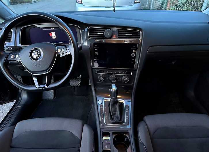 VW Golf VII 1.4 TSI 125 Comfortline DSG VW VW Golf VII 1.4 TSI 125 Comfortline DSG