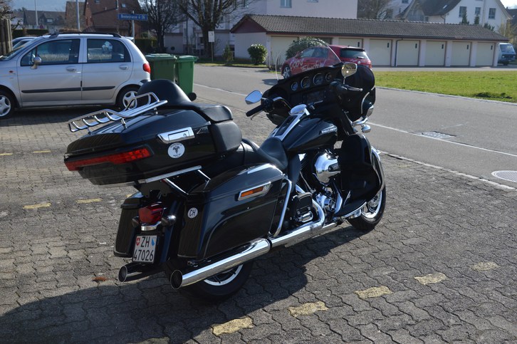 Harley-Davidson FLHTCU 1690 El. Glide Ultra Classic ABS Harley-Davidson Harley-Davidson FLHTCU 1690 El. Glide Ultra Classic ABS