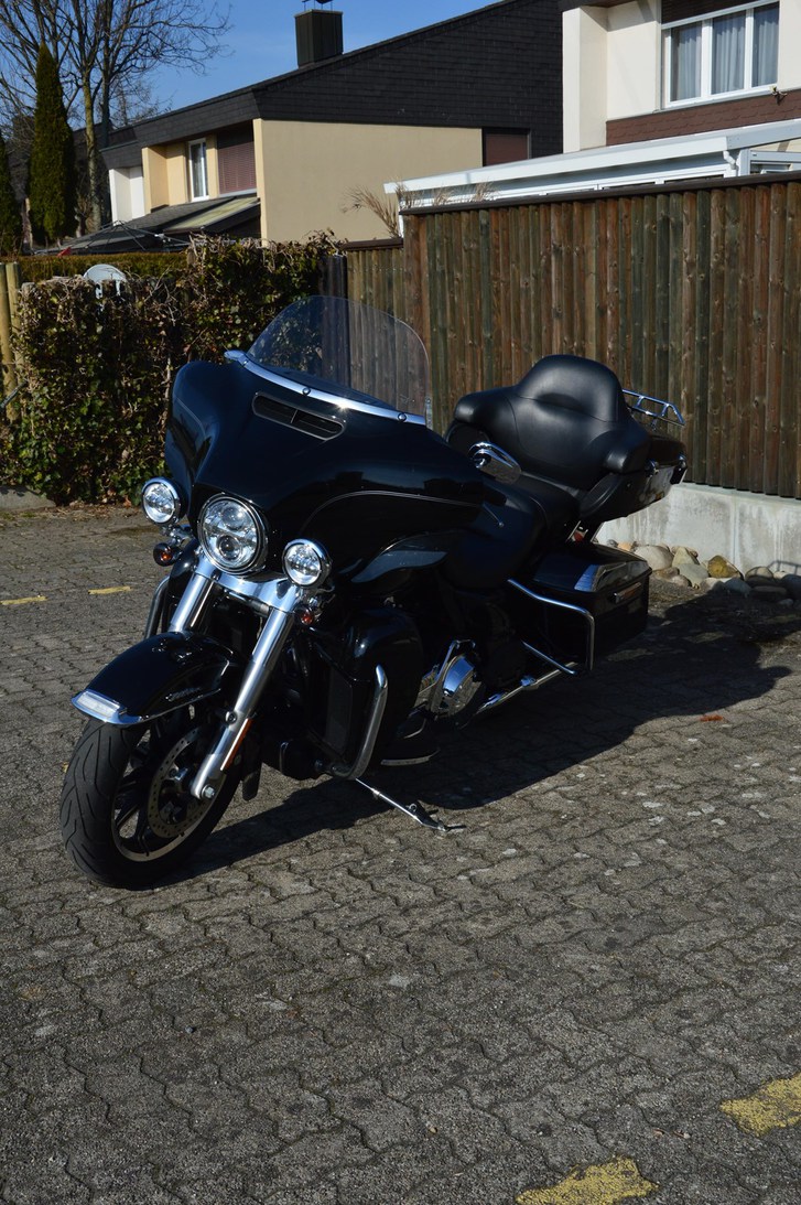 Harley-Davidson FLHTCU 1690 El. Glide Ultra Classic ABS Harley-Davidson Harley-Davidson FLHTCU 1690 El. Glide Ultra Classic ABS
