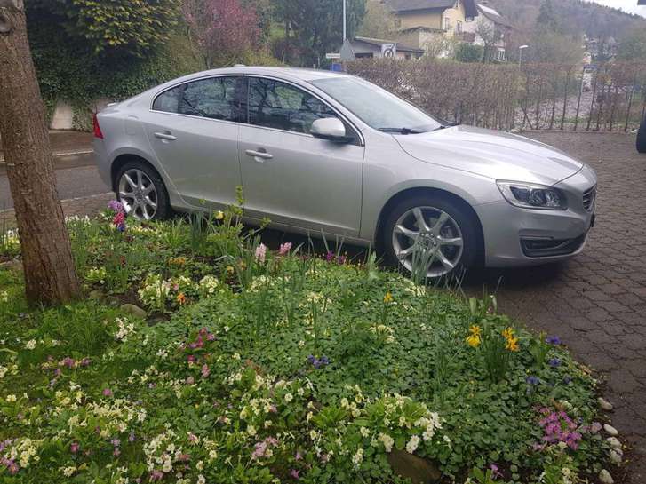 Volvo S60 3.0 T6 Momentum AWD Volvo Volvo S60 3.0 T6 Momentum AWD