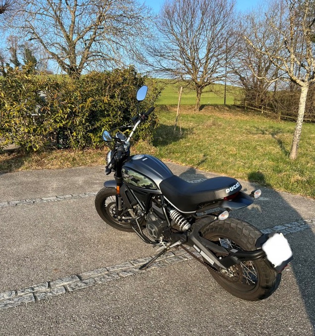 Ducati 803 Scrambler Street Classic ABS Ducati Ducati 803 Scrambler Street Classic ABS