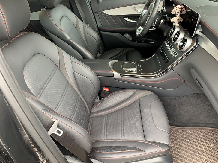 Mercedes-Benz GLC-Klasse X253 GLC 43 AMG 4m Mercedes-Benz Mercedes-Benz GLC-Klasse X253 GLC 43 AMG 4m