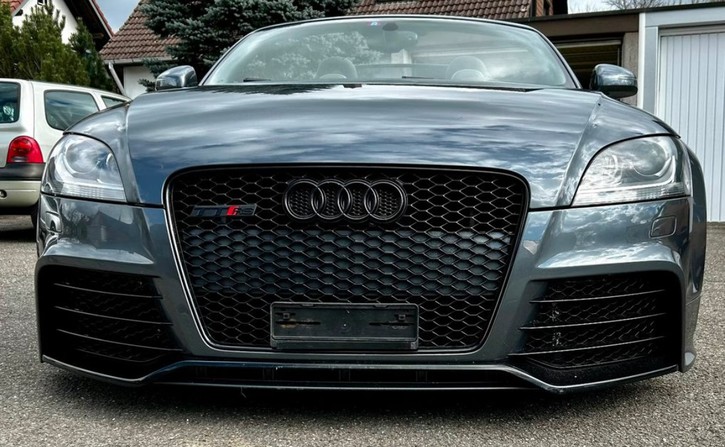 Audi TT Roadster 3.2 V6 quattro S-Tronic Audi Audi TT Roadster 3.2 V6 quattro S-Tronic