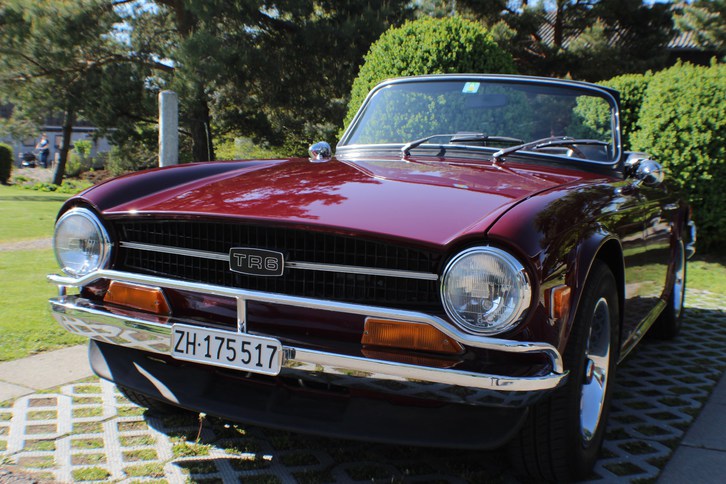 TRIUMPH TR6 Vergaser (Cabriolet) TRIUMPH TRIUMPH TR6 Vergaser (Cabriolet)