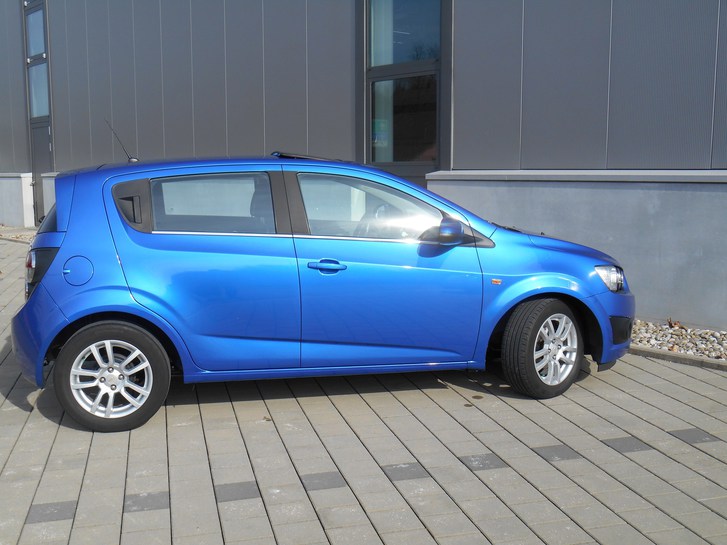 Chevrolet Aveo 1.4 LTZ Chevrolet Chevrolet Aveo 1.4 LTZ