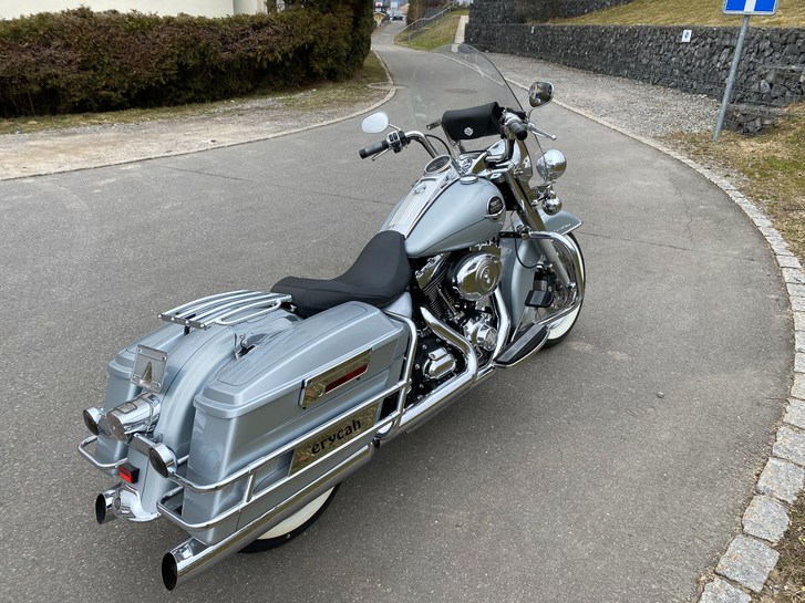 Harley-Davidson FLHRC 1584 Road King Classic ABS Harley-Davidson Harley-Davidson FLHRC 1584 Road King Classic ABS