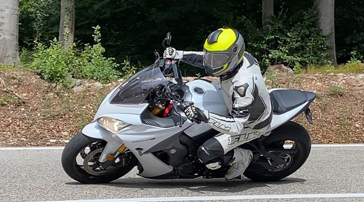 Suzuki GSX-S F 1000 L8 Sport Touring Suzuki Suzuki GSX-S F 1000 L8 Sport Touring