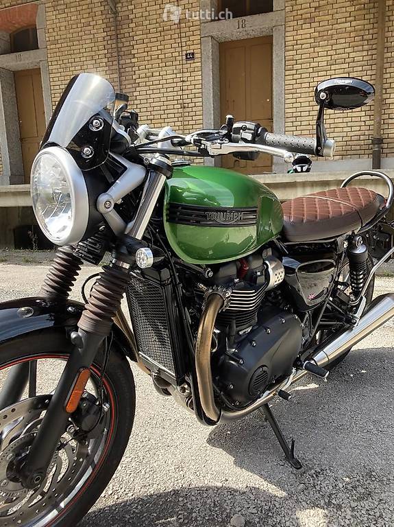 Triumph Street Twin 900i ABS Triumph Triumph Street Twin 900i ABS