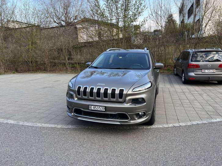 Jeep Cherokee 2.2 CRD 200 Overland AWD Jeep Jeep Cherokee 2.2 CRD 200 Overland AWD