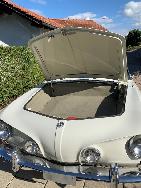 VW 34 1600 KARMANN-GHIA VW VW 34 1600 KARMANN-GHIA