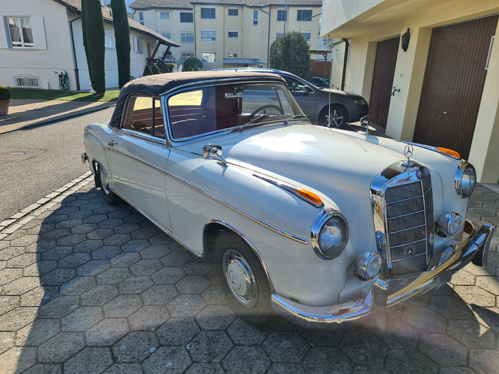 Mercedes-Benz 220 S  Ponton Cabrio