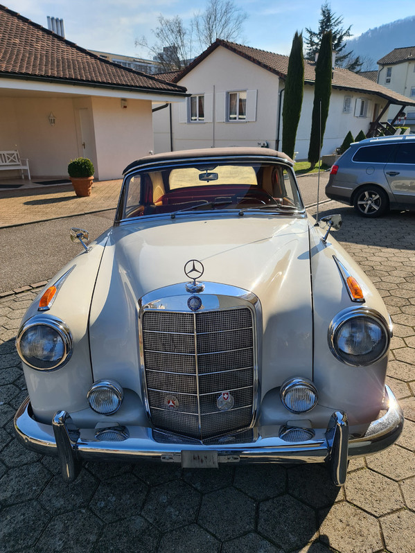 Mercedes-Benz 220 S  Ponton Cabrio