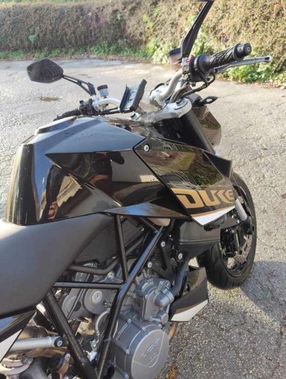 KTM 990 Super Duke KTM KTM 990 Super Duke