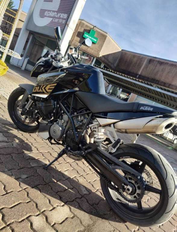 KTM 990 Super Duke KTM KTM 990 Super Duke