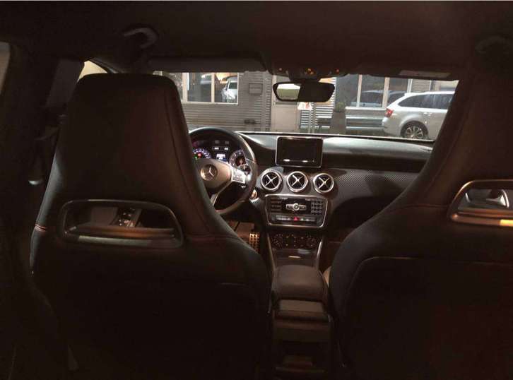 Mercedes-Benz A-Klasse W176 A 200 AMG Line Mercedes-Benz Mercedes-Benz A-Klasse W176 A 200 AMG Line