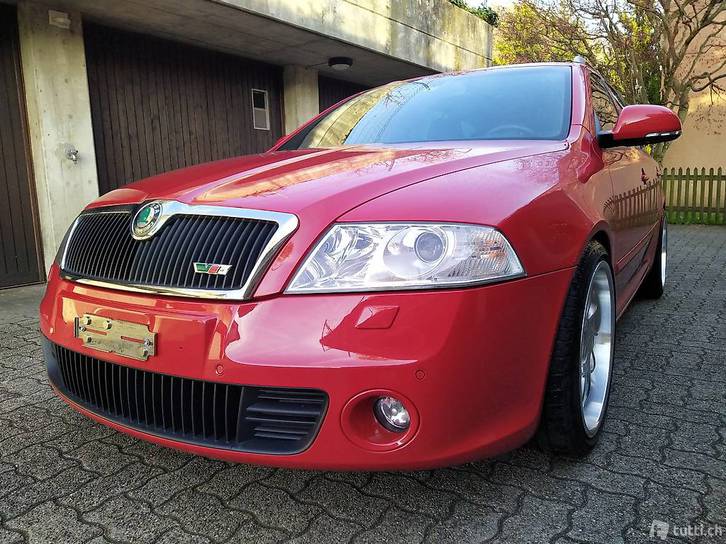 Skoda Octavia Combi 2.0 TFSI 200 RS DSG Skoda Skoda Octavia Combi 2.0 TFSI 200 RS DSG