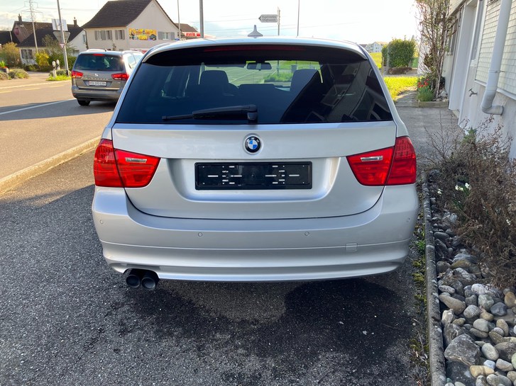 BMW 3er Reihe E91 Touring 330d xDrive BMW BMW 3er Reihe E91 Touring 330d xDrive