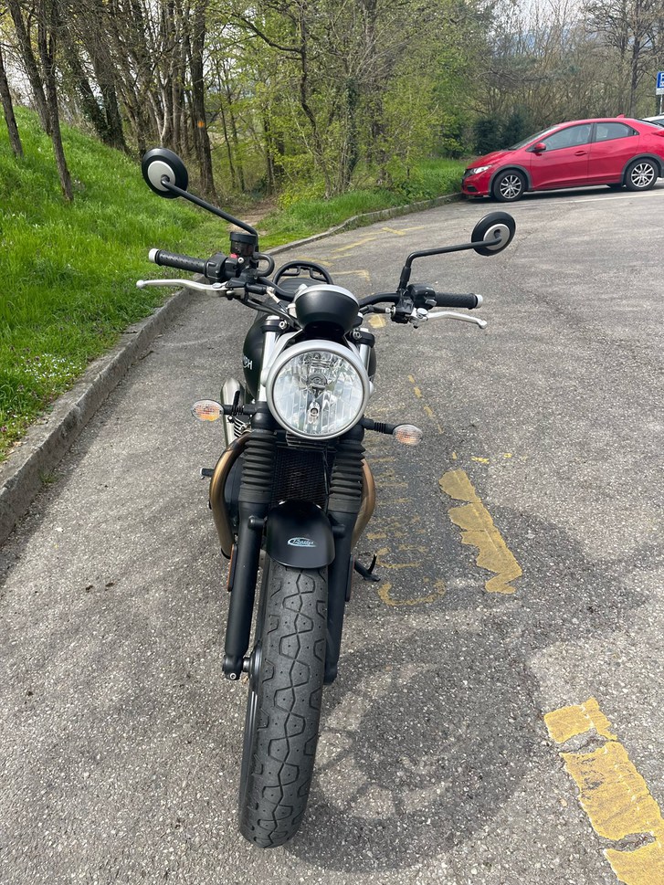 Triumph Street Twin 900i ABS Triumph Triumph Street Twin 900i ABS