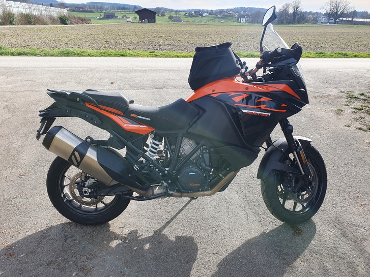 KTM 1090 Adventure ABS KTM KTM 1090 Adventure ABS