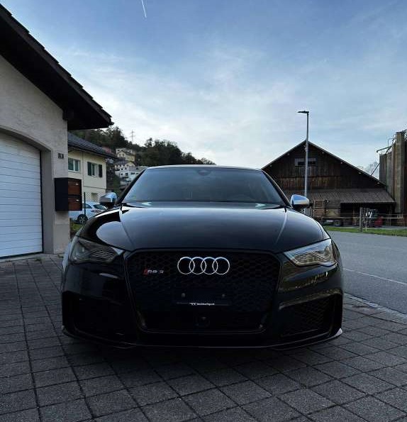 Audi RS3 Sportback 2.5 T FSI quattro S-Tronic Audi Audi RS3 Sportback 2.5 T FSI quattro S-Tronic