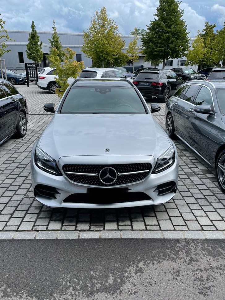 Mercedes-Benz C-Klasse S205 Kombi C 220 d Swiss Star AMG Line 4m Mercedes-Benz Mercedes-Benz C-Klasse S205 Kombi C 220 d Swiss Star AMG Line 4m