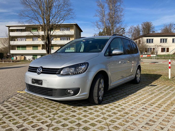 VW Touran 1.6 TDI BlueMT Comfortline DSG VW VW Touran 1.6 TDI BlueMT Comfortline DSG